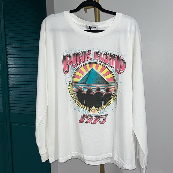 Daydreamer NWT Pink Floyd 1973 Graphic long sleeve Tee - M - Picture 7 of 11
